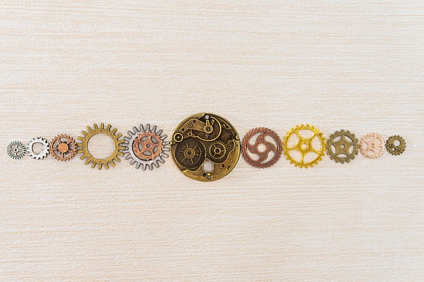 Emerging Sectors for Gear Applications in India: Robotics, EVs & Automation - Gear Manufacturing Guide