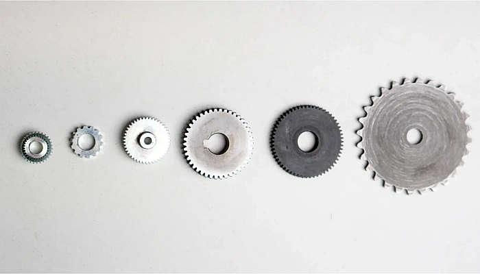 Importance of Helical Gears in Power Transmission - Gear Manufacturing Guide