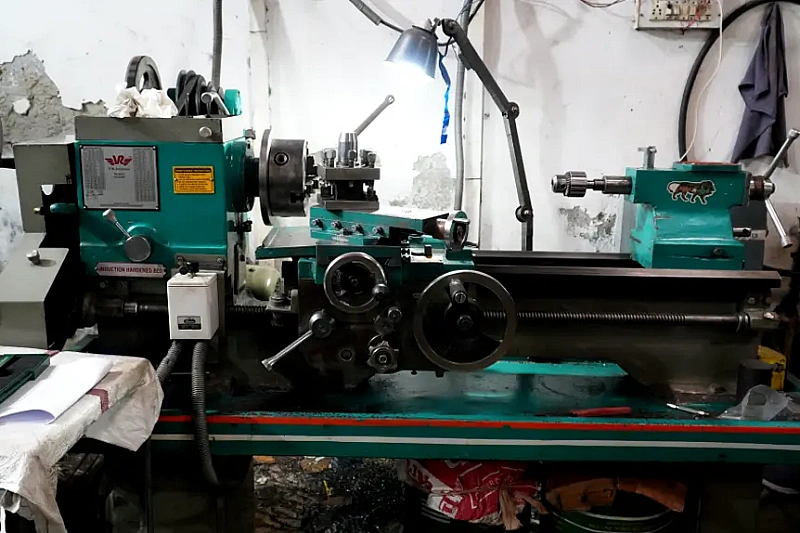 Swadeshi Gears Factory Images  Manufacturing Process