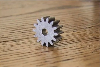 SPUR METAL GEARS